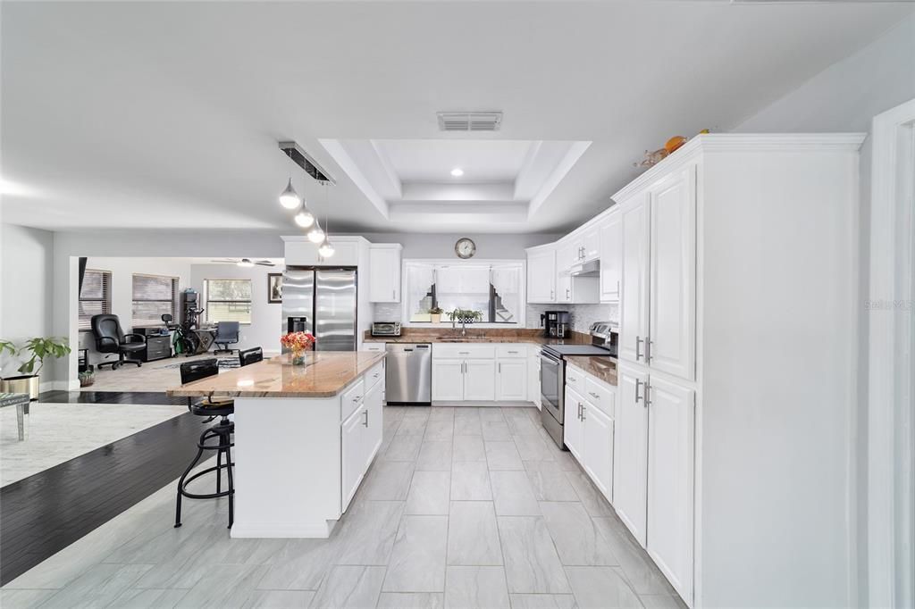 待售: $1,125,000 (3 贝兹, 2 浴室, 2136 平方英尺)