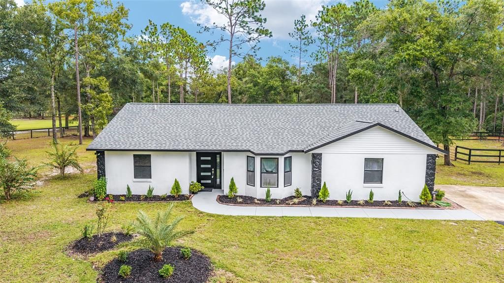 待售: $1,125,000 (3 贝兹, 2 浴室, 2136 平方英尺)