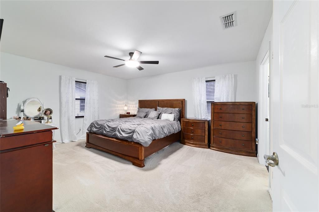 待售: $1,125,000 (3 贝兹, 2 浴室, 2136 平方英尺)