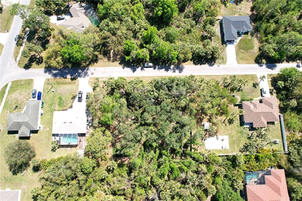 合同活跃: $17,000 (0.23 acres)