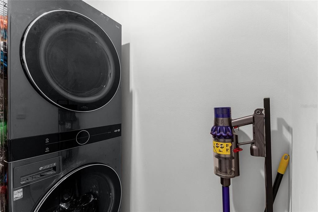 На продажу: $344,900 (3 спален, 2 ванн, 1697 Квадратных фут)