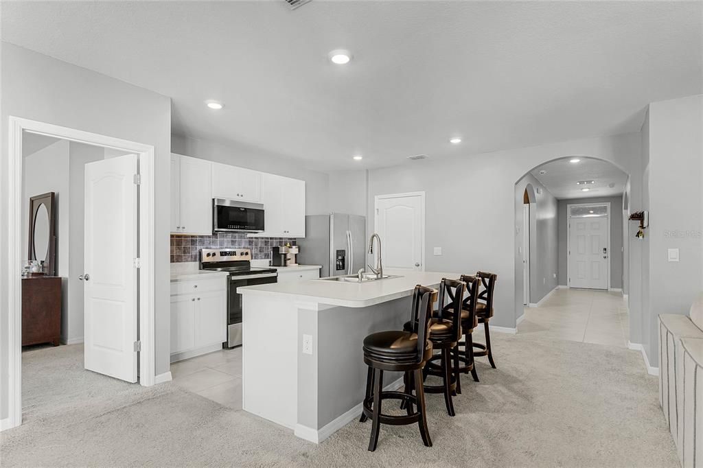 На продажу: $344,900 (3 спален, 2 ванн, 1697 Квадратных фут)