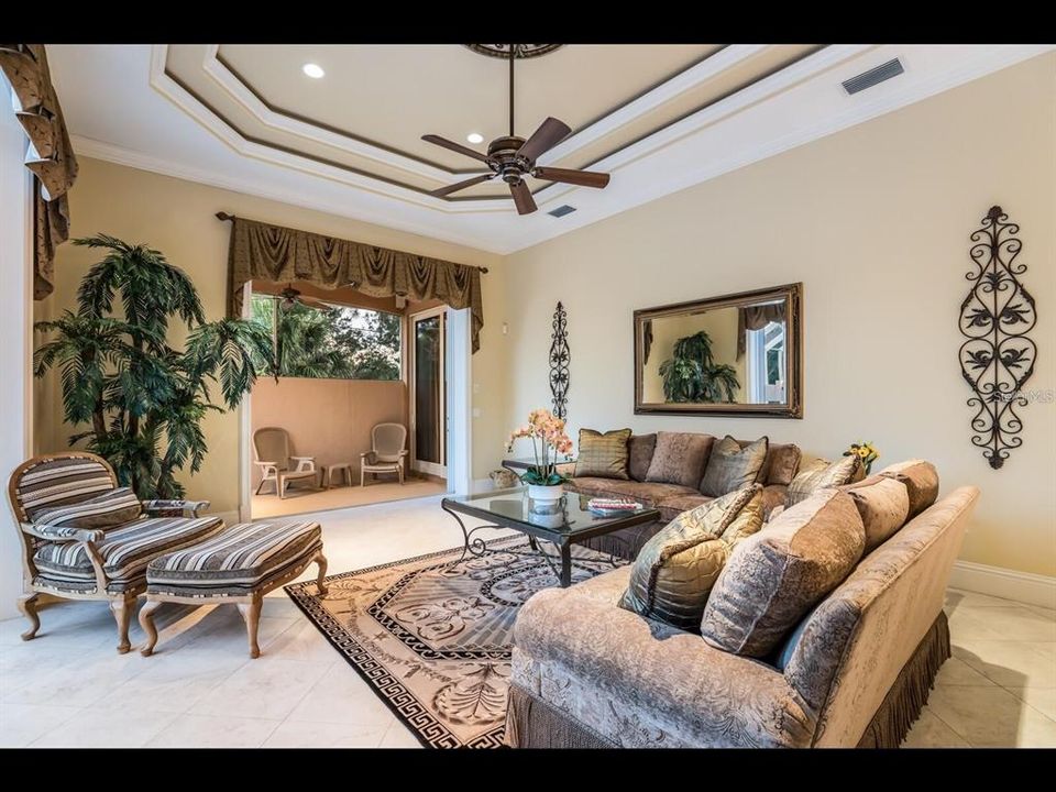 В аренду: $10,500 (4 спален, 3 ванн, 3963 Квадратных фут)