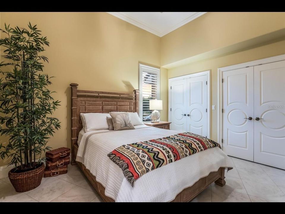 В аренду: $10,500 (4 спален, 3 ванн, 3963 Квадратных фут)