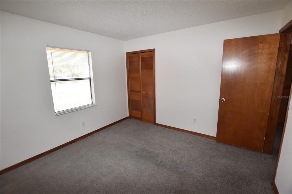 For Rent: $1,800 (3 beds, 2 baths, 1255 Square Feet)