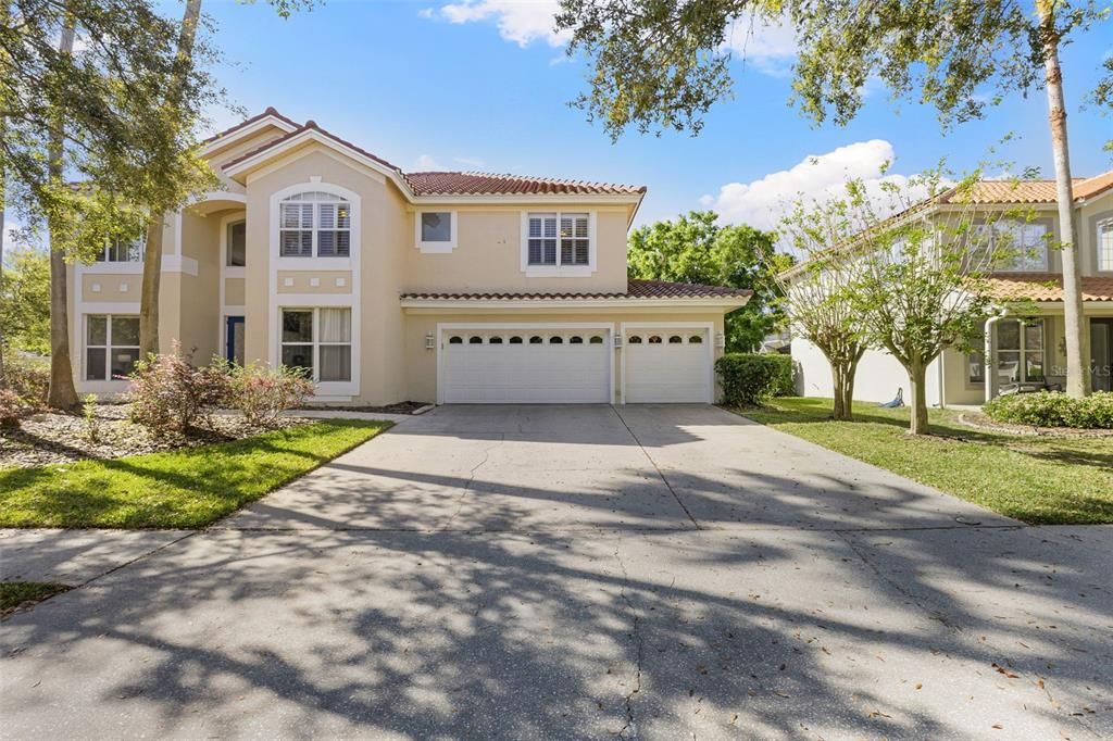 合同活跃: $699,990 (5 贝兹, 4 浴室, 3242 平方英尺)