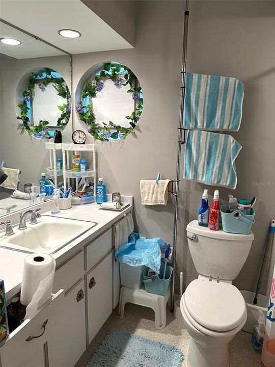 合同活跃: $316,100 (3 贝兹, 2 浴室, 1414 平方英尺)