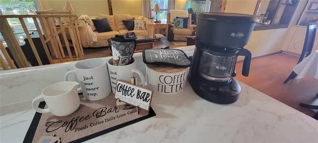 待售: $149,400 (2 贝兹, 2 浴室, 1152 平方英尺)