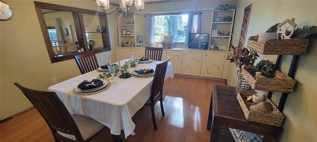 待售: $149,400 (2 贝兹, 2 浴室, 1152 平方英尺)