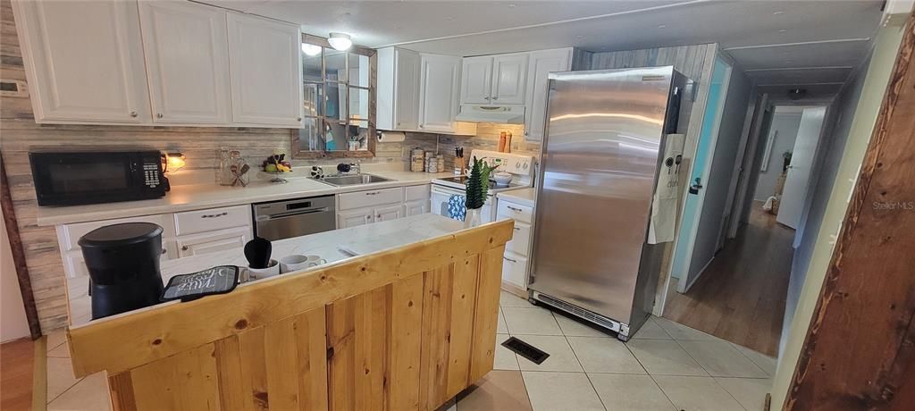 待售: $149,400 (2 贝兹, 2 浴室, 1152 平方英尺)