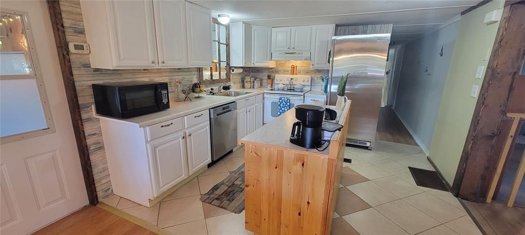 待售: $149,400 (2 贝兹, 2 浴室, 1152 平方英尺)