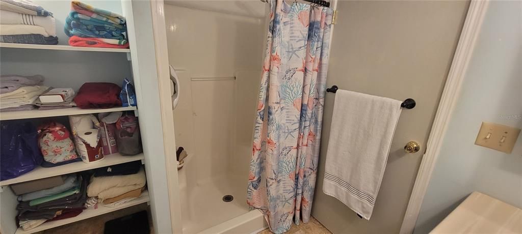 待售: $149,400 (2 贝兹, 2 浴室, 1152 平方英尺)