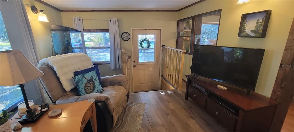 待售: $149,400 (2 贝兹, 2 浴室, 1152 平方英尺)