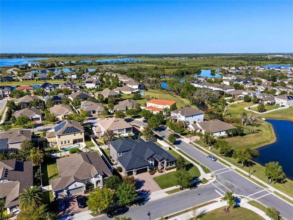 Activo con contrato: $1,063,750 (5 camas, 4 baños, 4475 Pies cuadrados)