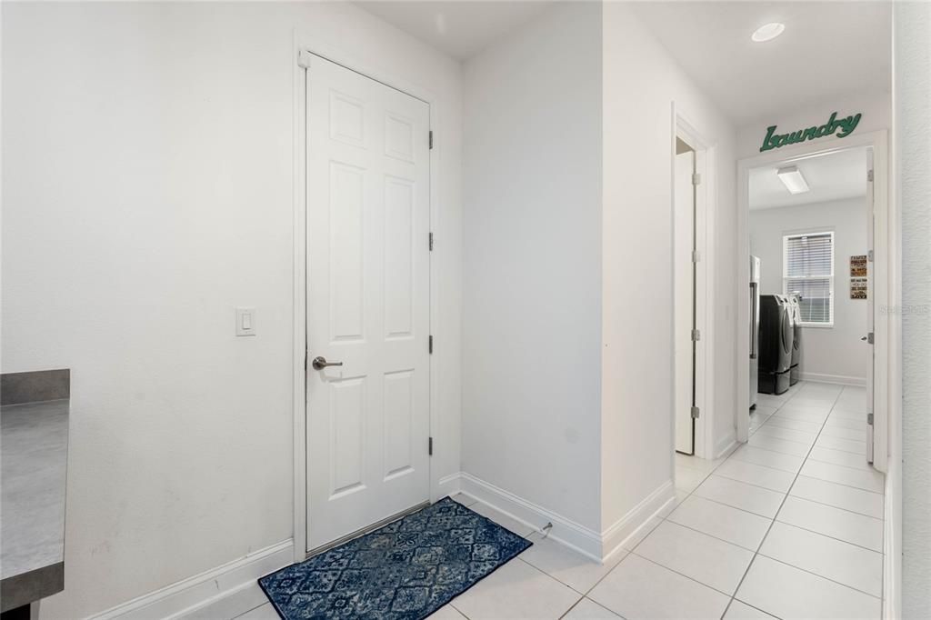 Activo con contrato: $1,063,750 (5 camas, 4 baños, 4475 Pies cuadrados)