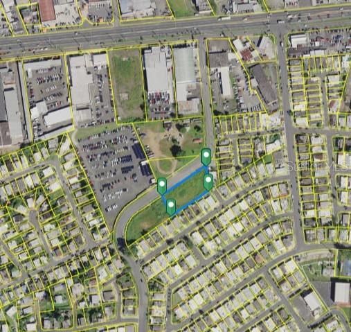 En Venta: $275,000 (0.76 acres)