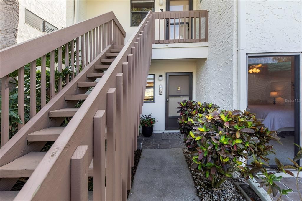 Recientemente alquilado: $1,950 (2 camas, 2 baños, 1092 Pies cuadrados)