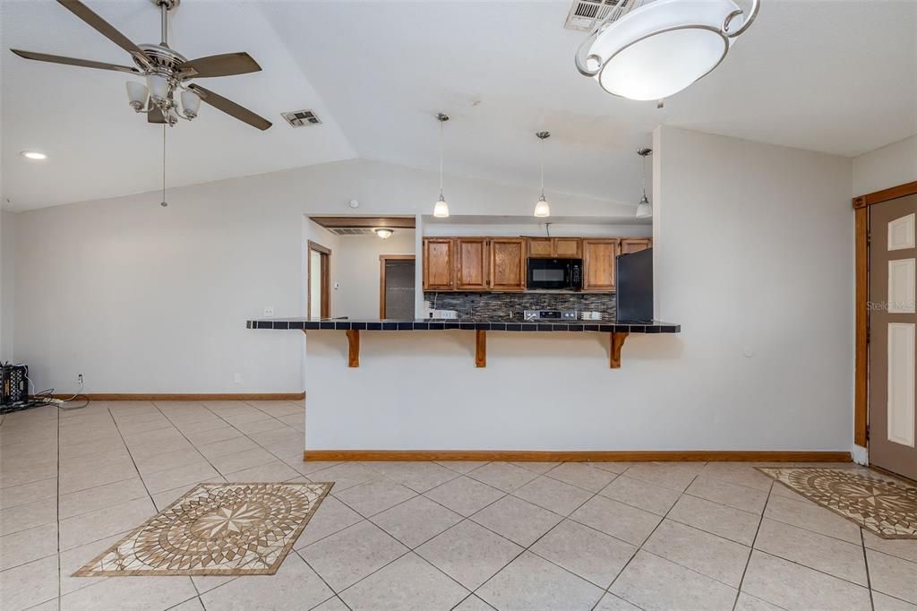 For Sale: $225,000 (3 beds, 2 baths, 1794 Square Feet)