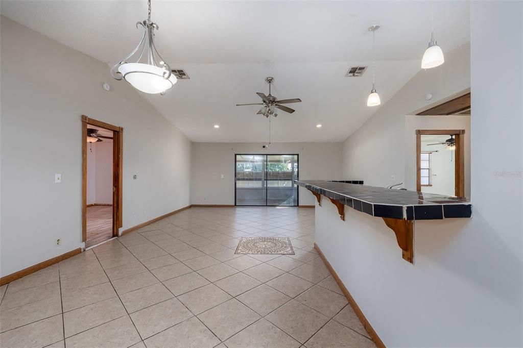 For Sale: $225,000 (3 beds, 2 baths, 1794 Square Feet)