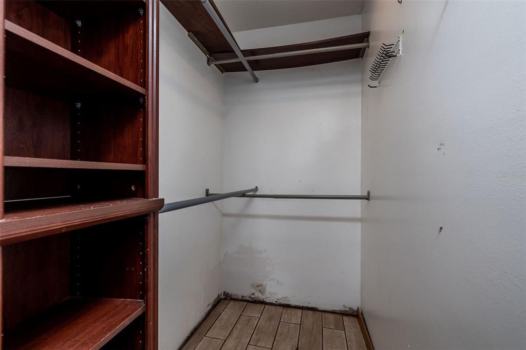 For Sale: $225,000 (3 beds, 2 baths, 1794 Square Feet)