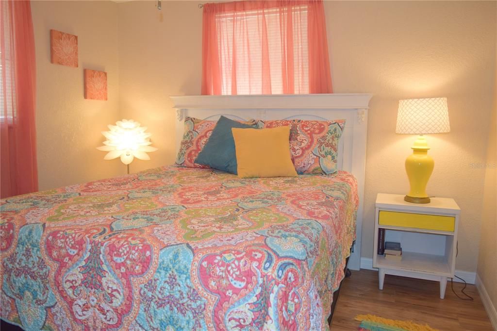 For Rent: $3,600 (2 beds, 2 baths, 999 Square Feet)