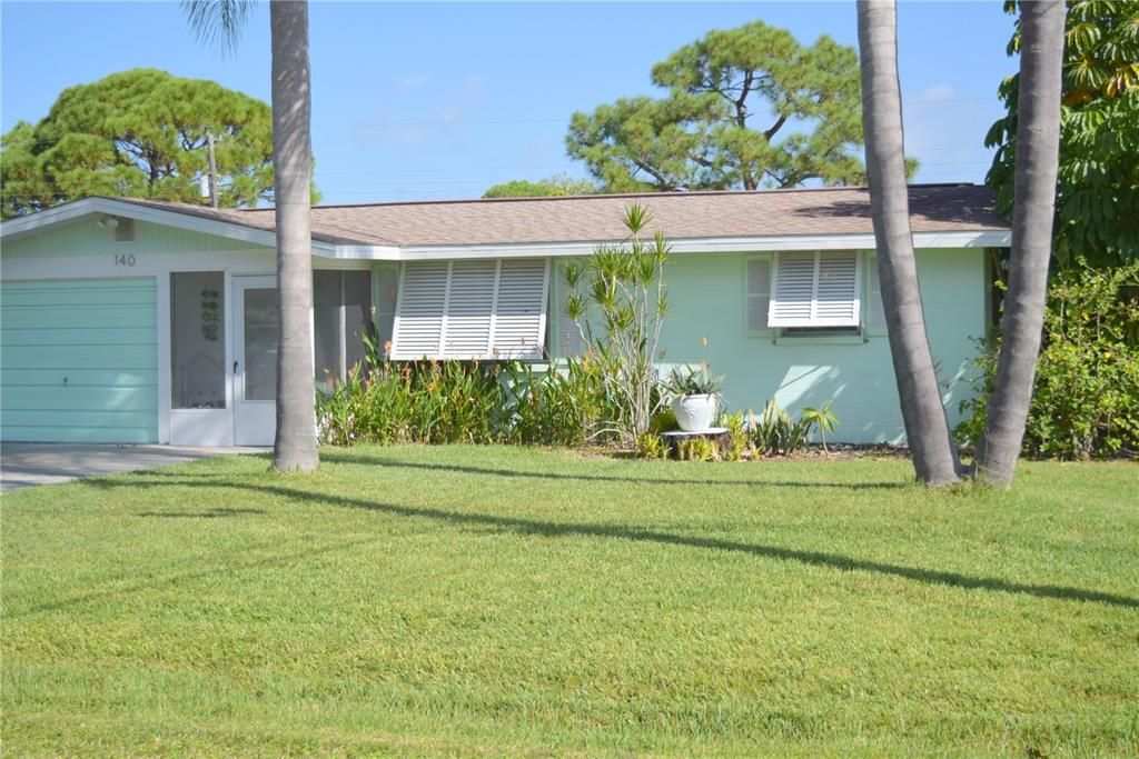 For Rent: $3,600 (2 beds, 2 baths, 999 Square Feet)