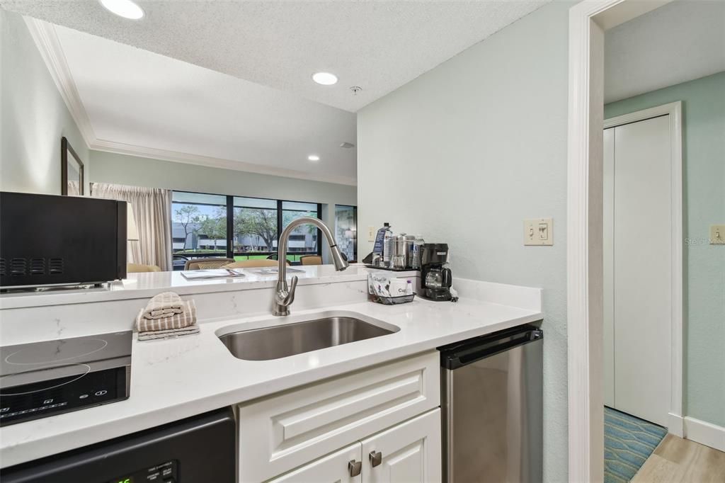 На продажу: $175,000 (1 спален, 1 ванн, 530 Квадратных фут)