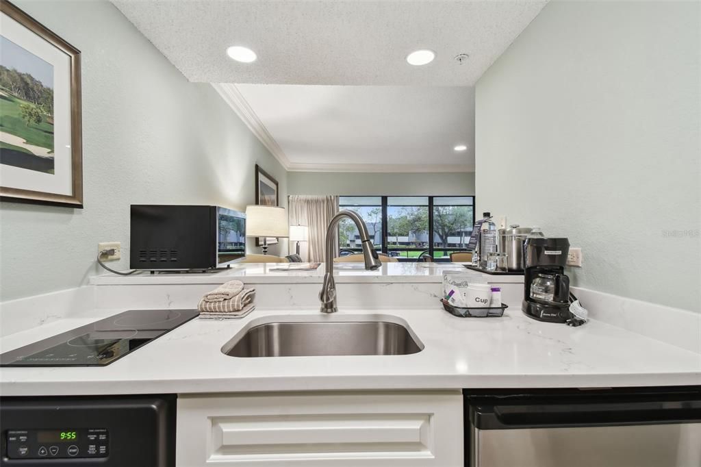 На продажу: $175,000 (1 спален, 1 ванн, 530 Квадратных фут)