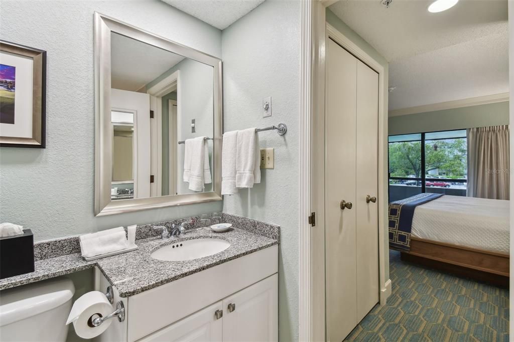 На продажу: $175,000 (1 спален, 1 ванн, 530 Квадратных фут)