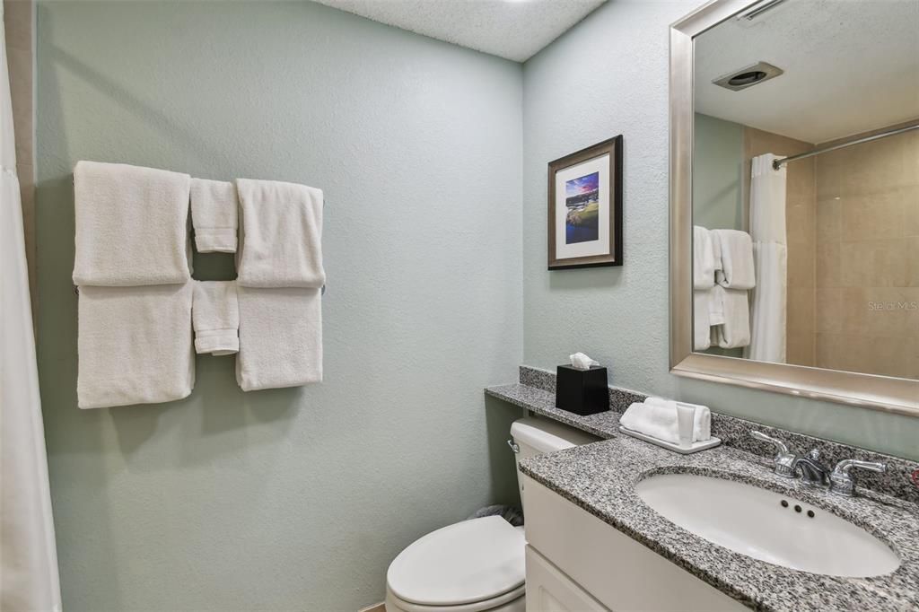 На продажу: $175,000 (1 спален, 1 ванн, 530 Квадратных фут)