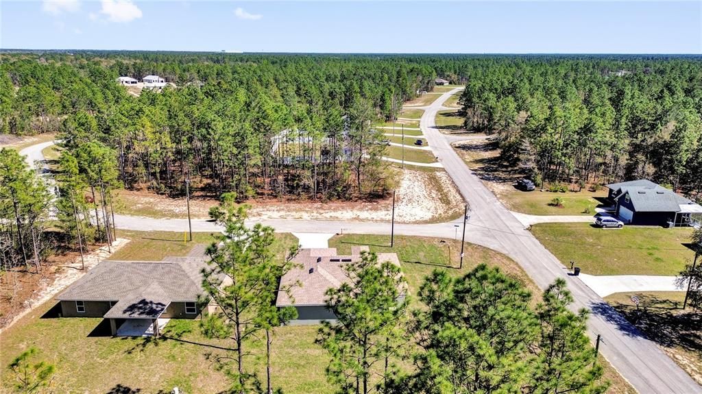 For Sale: $299,999 (4 beds, 2 baths, 1679 Square Feet)