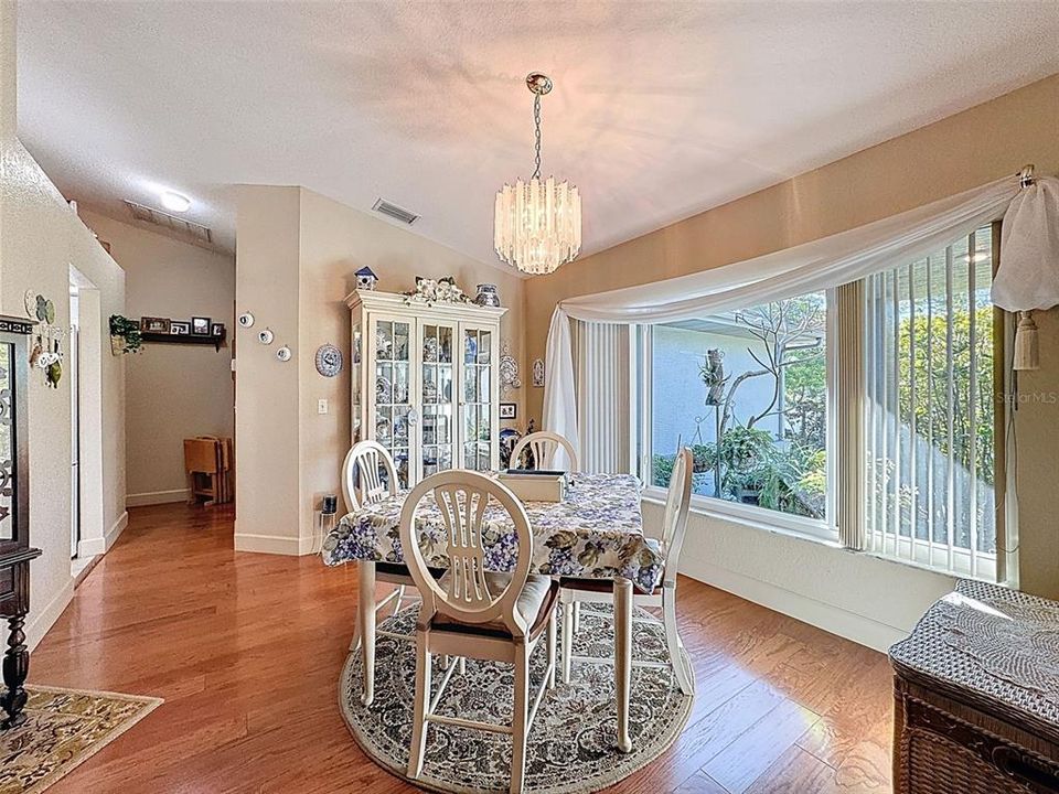 На продажу: $399,000 (3 спален, 2 ванн, 1781 Квадратных фут)