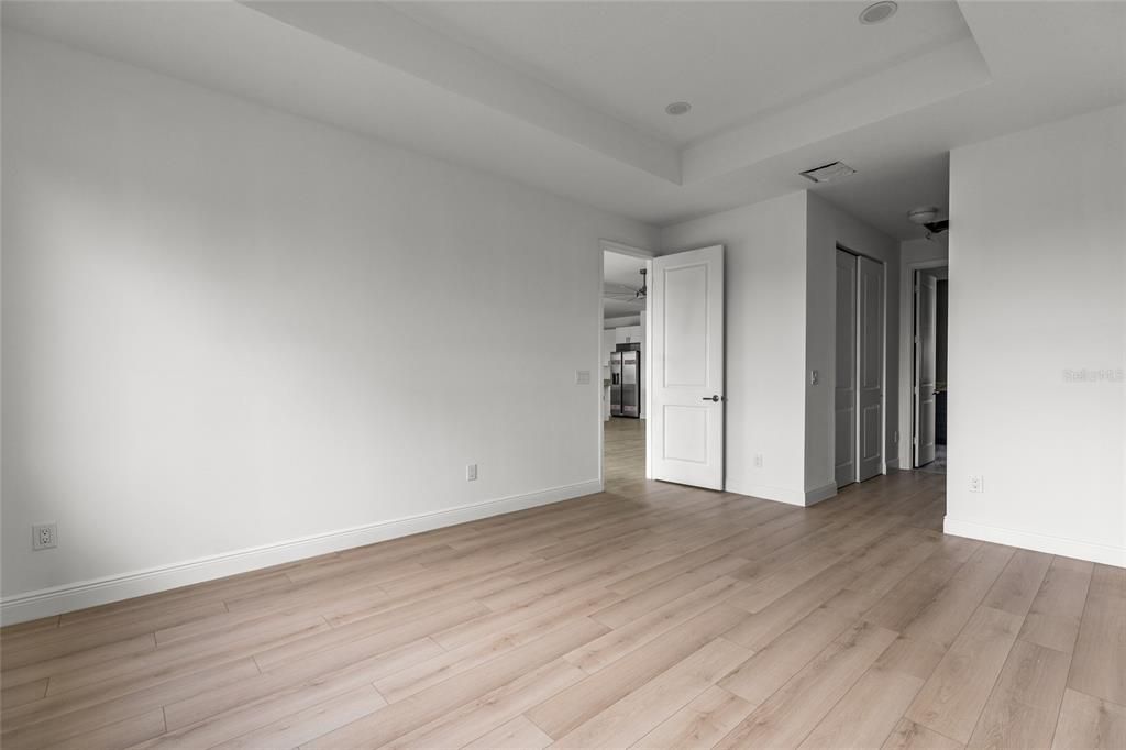 На продажу: $524,900 (4 спален, 2 ванн, 2111 Квадратных фут)