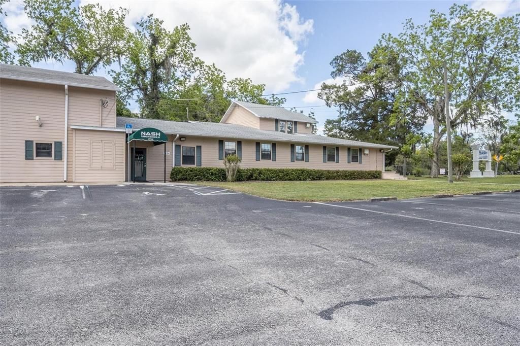 Active With Contract: $1,950,000 (0 beds, 0 baths, 9629 Square Feet)