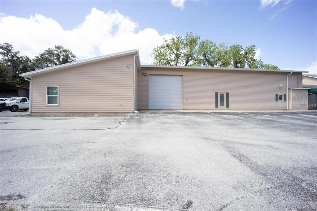 Active With Contract: $1,950,000 (0 beds, 0 baths, 9629 Square Feet)