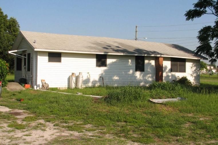 Vendido Recientemente: $136,992 (3 camas, 1 baños, 1000 Pies cuadrados)