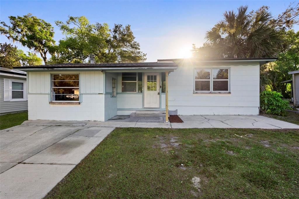 En Venta: $210,000 (2 camas, 2 baños, 1564 Pies cuadrados)