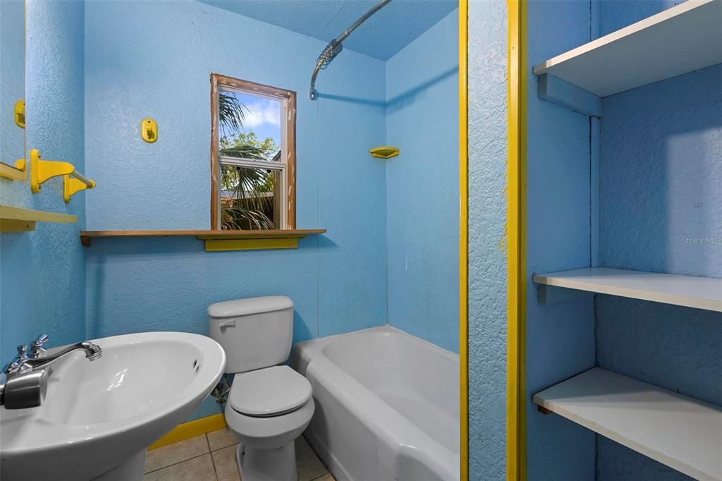 En Venta: $210,000 (2 camas, 2 baños, 1564 Pies cuadrados)