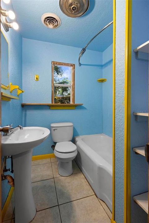 En Venta: $210,000 (2 camas, 2 baños, 1564 Pies cuadrados)