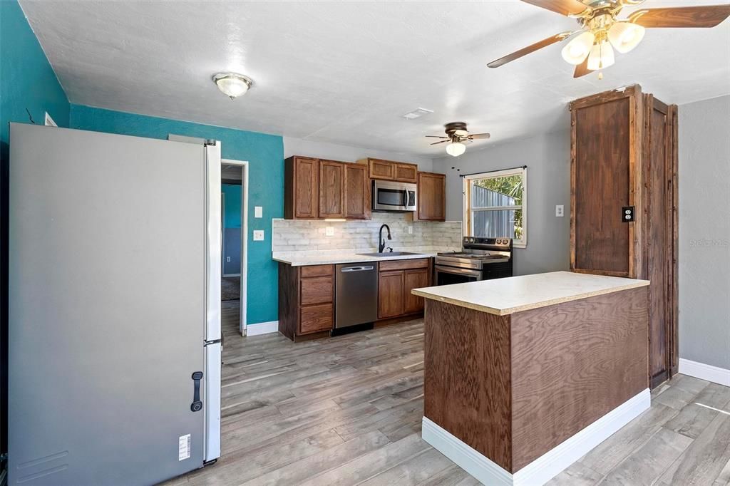 En Venta: $210,000 (2 camas, 2 baños, 1564 Pies cuadrados)