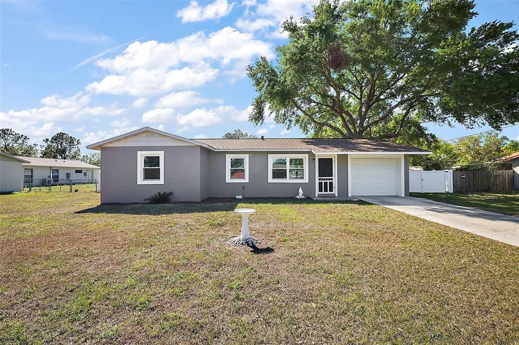 Recently Sold: $239,900 (3 beds, 1 baths, 1050 Square Feet)