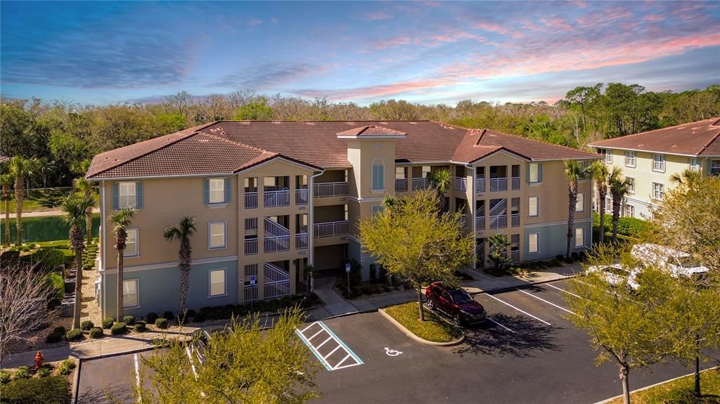 Recently Sold: $299,900 (3 beds, 2 baths, 1377 Square Feet)