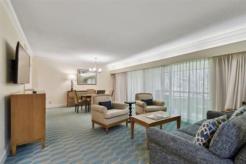 For Sale: $404,900 (2 beds, 2 baths, 1210 Square Feet)