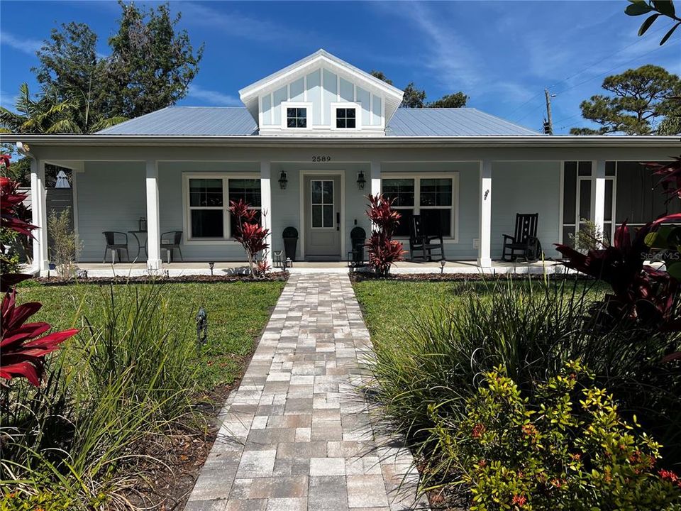 Recently Sold: $790,000 (3 beds, 2 baths, 1941 Square Feet)