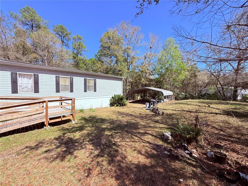 Под контрактом: $210,000 (4 спален, 2 ванн, 2152 Квадратных фут)