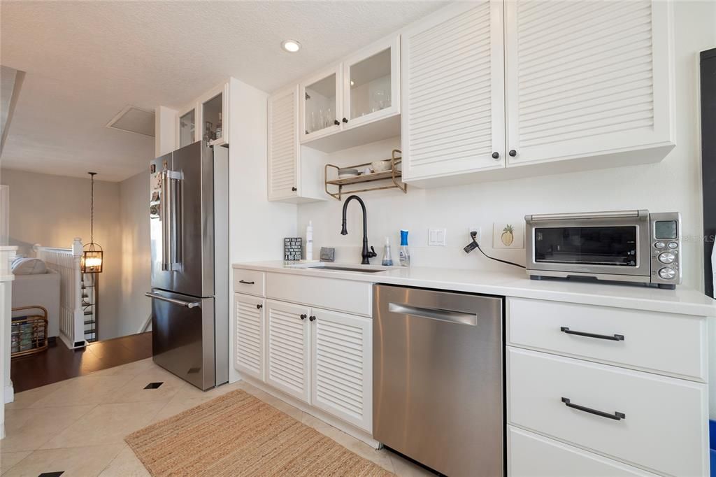 Upper-level, beautifully updated Kitchen