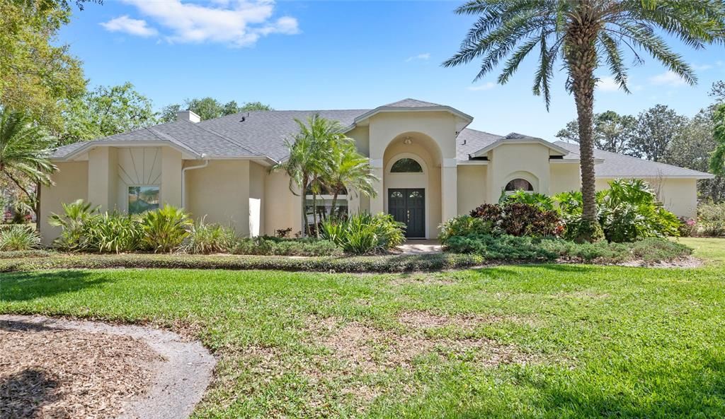 Recently Sold: $1,100,000 (5 beds, 3 baths, 3372 Square Feet)