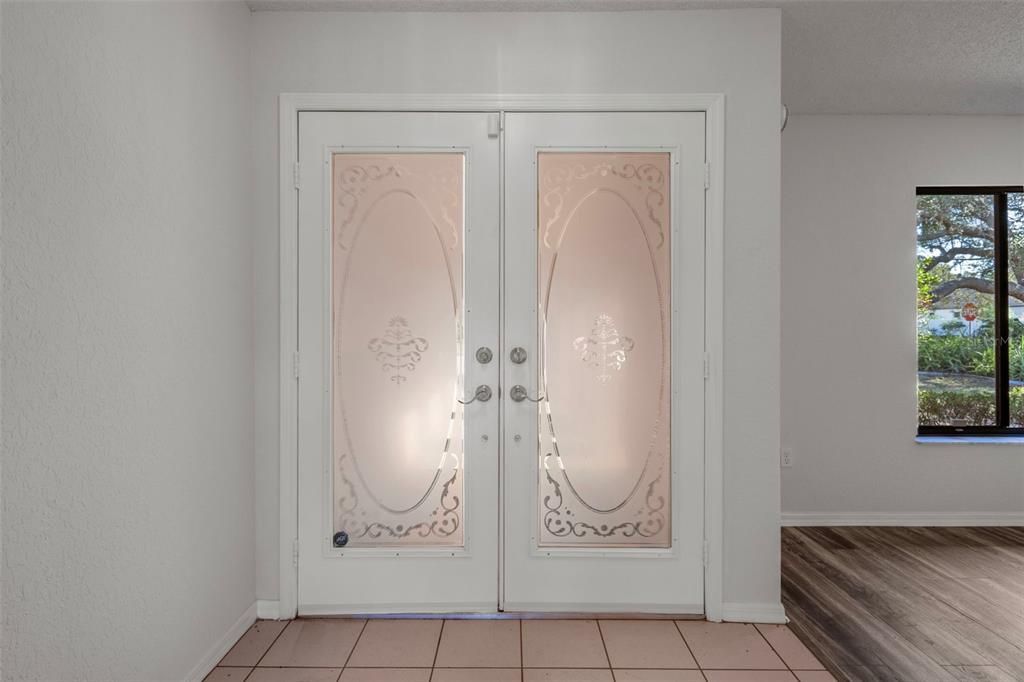 Active With Contract: $337,900 (4 beds, 2 baths, 2141 Square Feet)