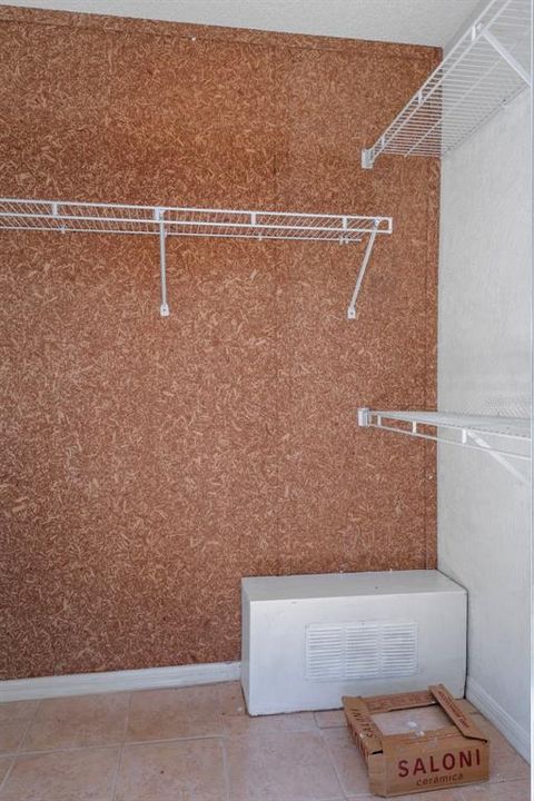 Active With Contract: $337,900 (4 beds, 2 baths, 2141 Square Feet)