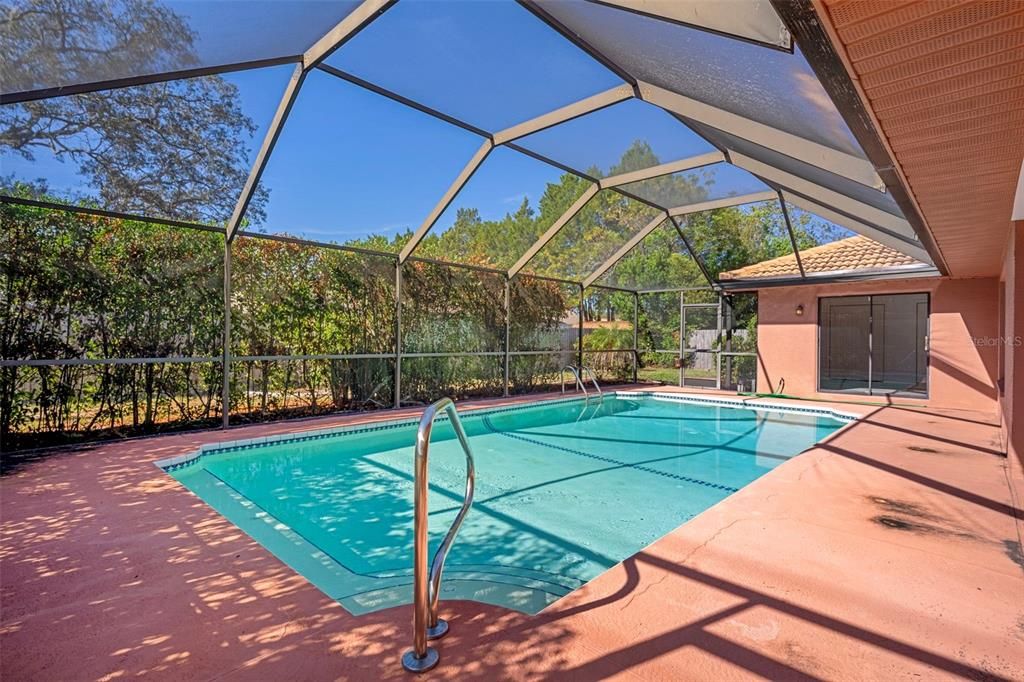 Active With Contract: $337,900 (4 beds, 2 baths, 2141 Square Feet)